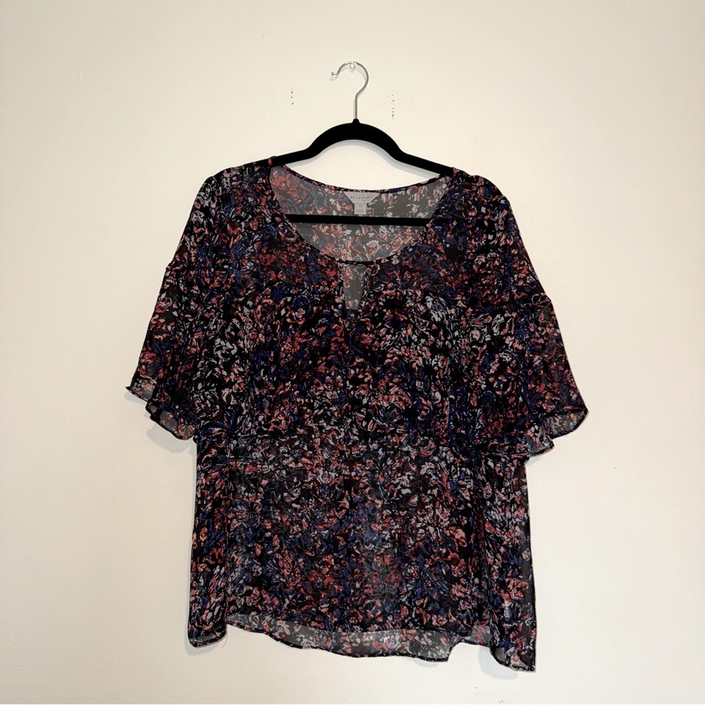 Belle Sky | Black and Blue Flutter Sleeve Blouse